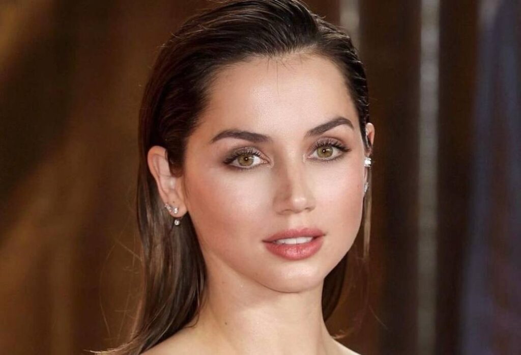 Ana De Armas Biography Age Height Imdb Net Worth Wiki Blade